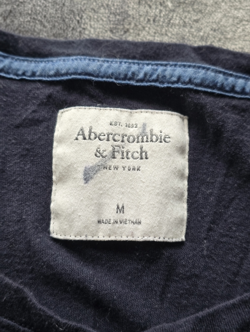 Vintage Abercrombie And Fitch 3/4 Sleeve Henley Size Medium - Picture 9 of 10